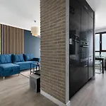 Easy Rent- Sky Free Parking, Hala Globus, 24h Check-in, Zana Apartmán Lublin