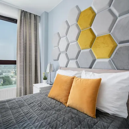 Apartment Easy Rent- Sky Free Parking, Hala Globus, 24h Check-in, Zana