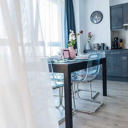 Easy Rent- Sky Free Parking, Hala Globus, 24h Check-in, Zana Apartamento Lublin