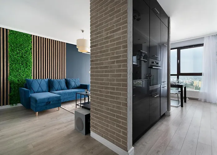 Easy Rent- Sky Free Parking, Hala Globus, 24h Check-in, Zana Lägenhet Lublin